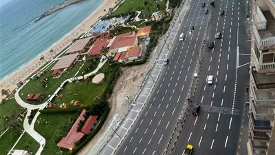 تقلبات في الأحوال الجوية ورياح شديدة بالإسكندرية 