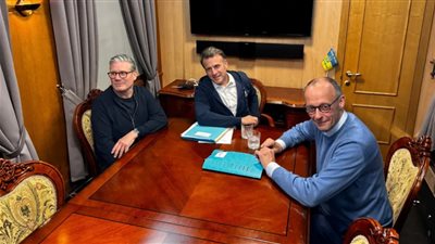 حقيقة تعاطي قادة أوروبا الكوكايين خلال عودتهم من أوكرانيا