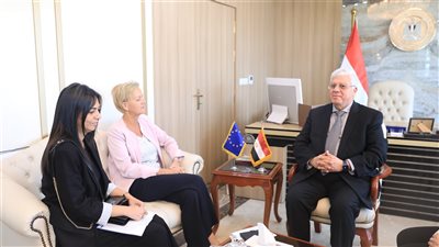 وزير التعليم العالي يبحث مع سفيرة الاتحاد الأوروبي تفعيل المبادرات والبرامج والمنح المشتركة