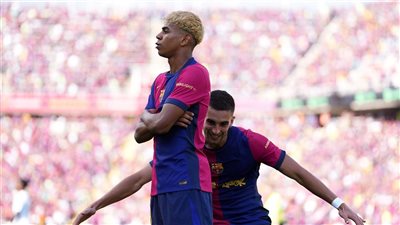 برشلونة يسعى الليلة لحسم لقب الليجا رسميا أمام إسبانيول 