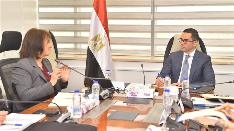 اجتماع مع بعثة صندوق