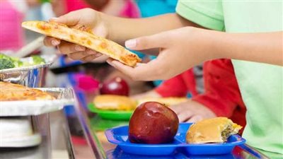 الصحة: 40% من المصريين يعانون سوء التغذية ويكلفون الدولة 20 مليار جنيه سنويا