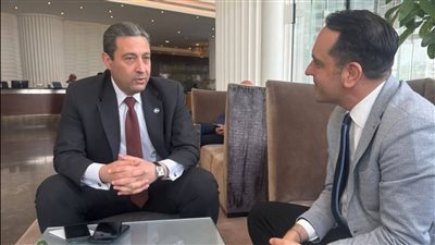 محافظ دمياط يبحث مع رئيس 