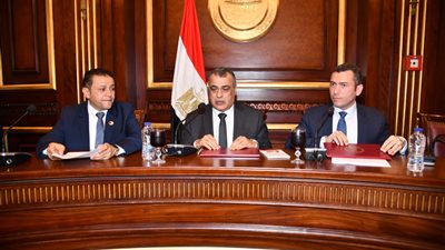 صناعة النواب تناقش دخول الإنتاج الحربي في تحويل الفائض للقطاع المدني