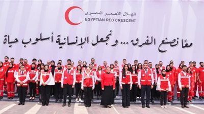  قرينة السيسي رئيسا شرفيا للهلال الأحمر المصري (صور)