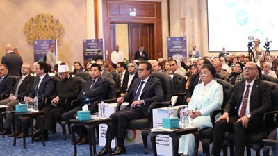  خالد عبدالغفار: الإسراع في تحقيق خفض معدل الإنجاب الكلي لـ 2.1 بحلول عام 2027 بدلا من 2030