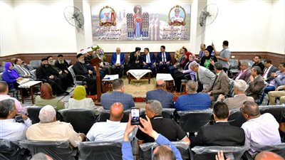 محافظ الدقهلية يقدم التهاني للأقباط بمولد القديسة دميانة (صور)