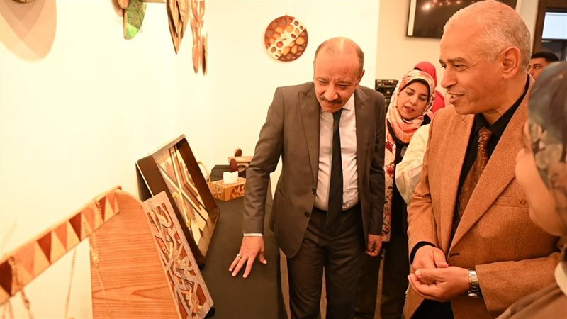 معرض فنون نفعية بالفيوم،