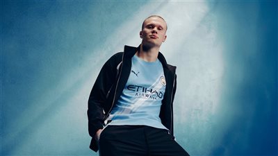 ظهور مرموش، مانشستر سيتي يكشف عن قميصه الجديد (فيديو)