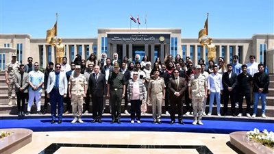 القوات المسلحة تنظم زيارات لقيادات شبابية إعلامية من مصر وأوروبا لمنشآت عسكرية والعاصمة الإدارية