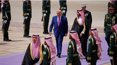 ترامب: الثروات تتدفق على الولايات المتحدة منذ توليت رئاسة أمريكا