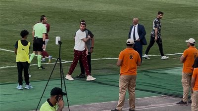 عمر كمال يؤازر الأهلي أمام سيراميكا كليوباترا (فيديو وصور)