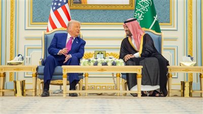 مشاهد توثق توقيع بن سلمان وترامب على اتفاقات ومذكرات تفاهم بين البلدين (فيديو)
