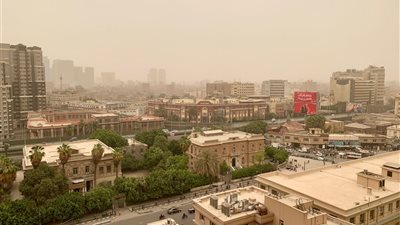 رغم انكسار الموجة الحارة، الأرصاد تحذر من رياح محملة بالأتربة على هذه المناطق غدا