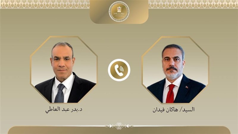 وزير الخارجية ونظيرة