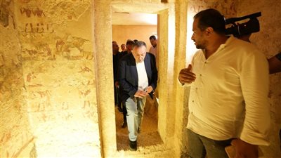 محافظ أسيوط يتفقد آثار 