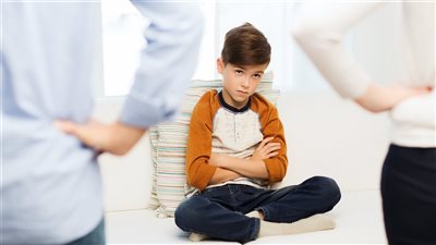 أخطاء شائعة يقع فيها الآباء أثناء فترة امتحانات أولادهم وكيفية تجنبها