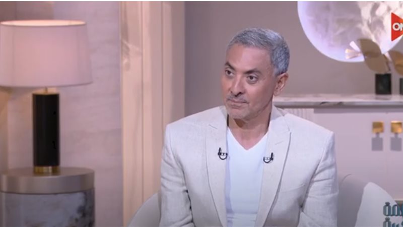 الفنان فتحي عبد الوهاب،