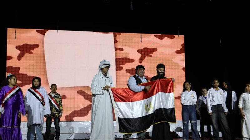 العروض التراثية تزين