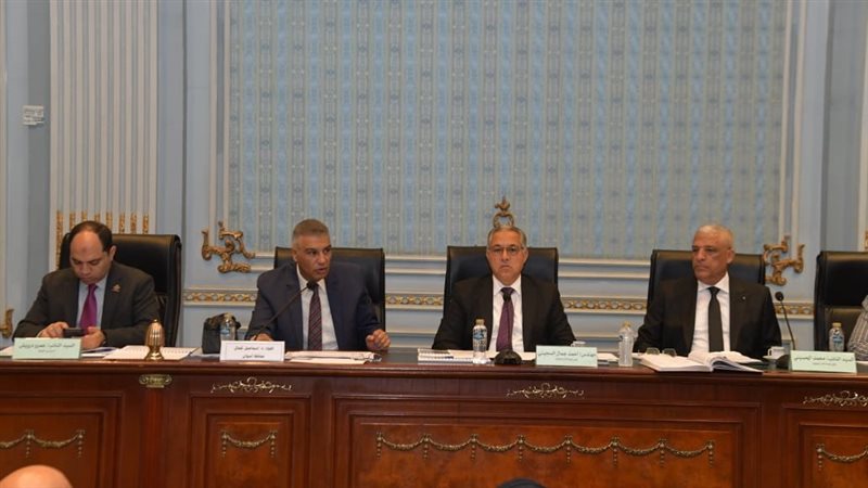 اجتماع لجنة الإدارة
