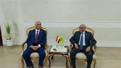 محافظ شمال سيناء يستقبل حزب الجبهة الوطنية