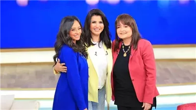 شاهد، ابنة الأبنودي تبدع في إلقاء قصائد والدها