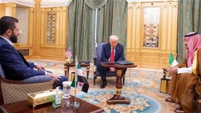 أحمد الشرع يعلن تعهداته بعد لقاء ترامب في الرياض