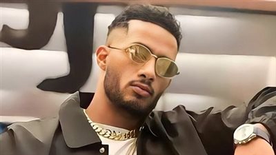 محمد رمضان يروج لأحدث أغانيه 