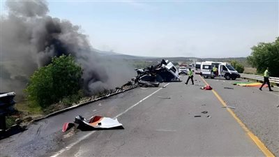 مصرع 21 شخصا في حادث مروري مروع بالمسكيك