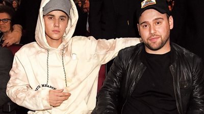 جاستن بيبر مديون لمدير أعماله السابق بـ 8 مليون دولار