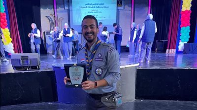 جامعة القناة تحصد جائزة ودرع الملتقى الختامي لجوالة الجامعات (صور) 