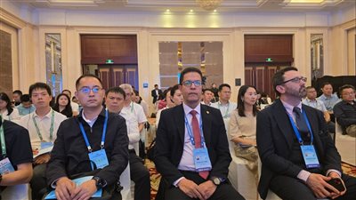 رئيس جامعة بنها يشارك في المؤتمر العالمي للتعليم الرقمي بالصين