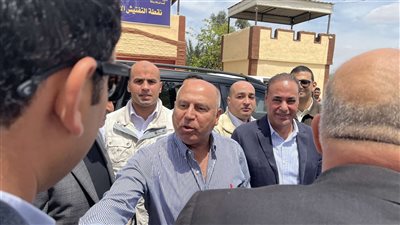 قبل إعادة فتحه، كامل الوزير يتفقد الطريق الإقليمى بالمنوفية