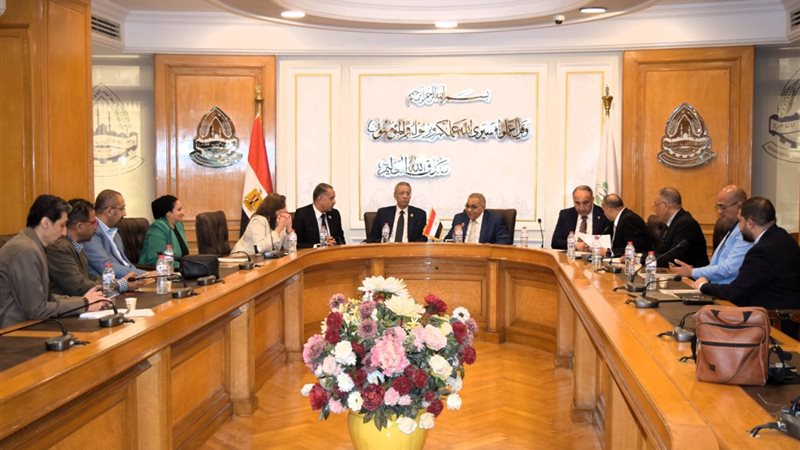 خلال فعاليات الاجتماع