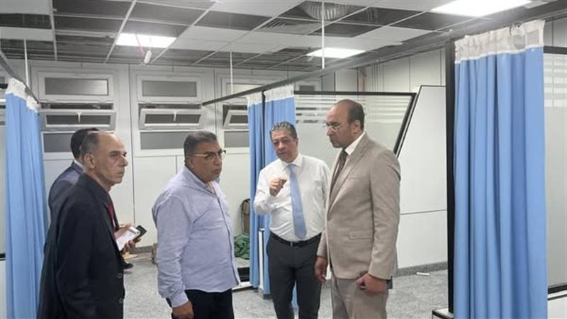 محافظ الدقهلية بالمستشفى