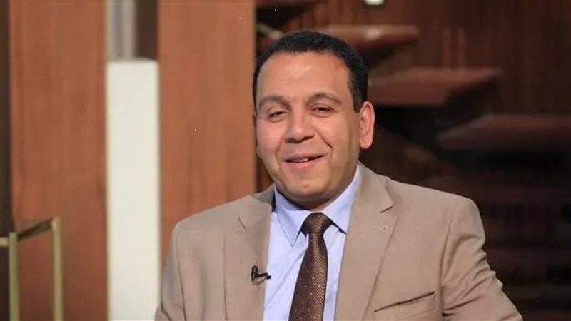  الدكتور تامر شوقي،