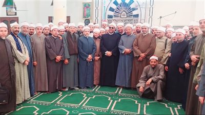 وكيل أوقاف الإسكندرية يبحث مع أئمة إدارات العامرية وبرج العرب مستجدات العمل الدعوي