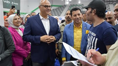 يوفر 3500 فرصة عمل، وزير الرياضة ومحافظ القليوبية يفتتحان ملتقى توظيف مصر 