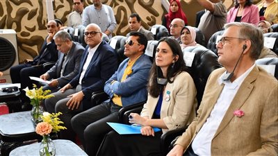 وزير الرياضة ومحافظ القليوبية يفتتحان معمل الابتكار بمركز شباب المنشية