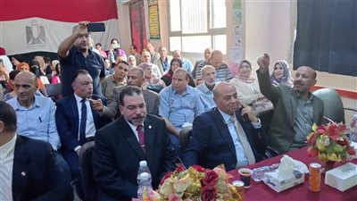 وكيل التعليم بالدقهلية يشهد احتفال إدارة أجا باختتام الأنشطة التربوية 