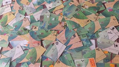 ضبط 1000 بطاقة تموينية بحوزة تاجر مخالف وتحرير 573 محضرًا بأسيوط