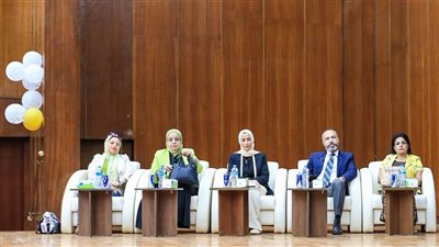 التعليم العالي: معهد تيودور بلهارس يحتفي بتكريم أوائل طلبة التمريض بالجيزة