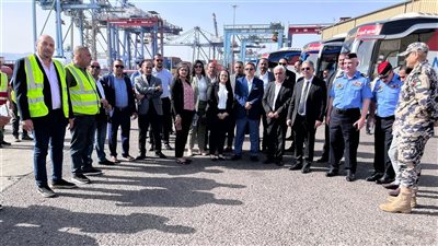 السياحة تعلن تجهيز 180 أتوبيسا لسفر 7500 حاج ضمن المستوى السياحي البري 