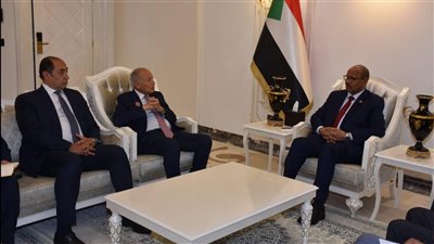 أبو الغيط يلتقي نائب رئيس مجلس السيادة السوداني في بغداد