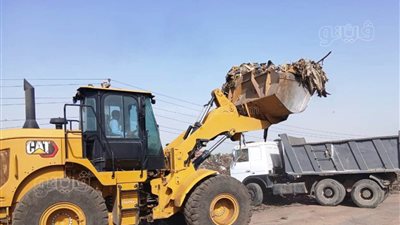 تكثيف جهود النظافة العامة ورفع التراكمات والمخلفات بالأحياء والمناطق السكنية بأسوان (صور)