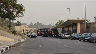 موعد وصول حافلة الأهلي إلى ملعب القاهرة لخوض مباراة إيجل نوار 