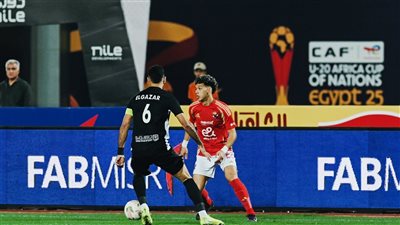 الأهلي يبحث عن هدف التقدم أمام البنك بعد مرور 60 دقيقة بالدوري (صور)