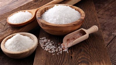 10 استخدامات مذهلة للملح، في تنظيف البيت