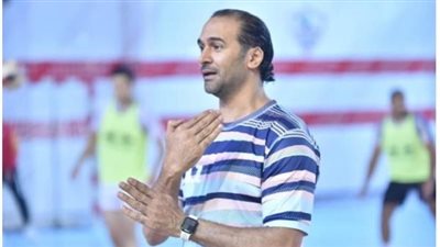 كرة اليد، حسين زكي مديرا فنيا للزمالك