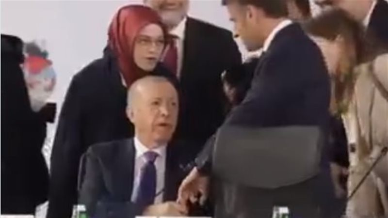 أردوغات يرفض ترك